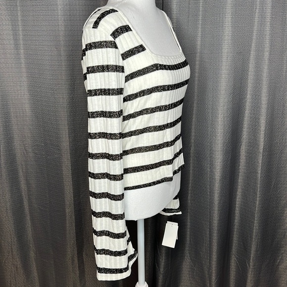 TEN SIXTY SHERMAN LARGE BLACK SPARKLY & WHITE SWEATER NWT - Picture 2 of 7